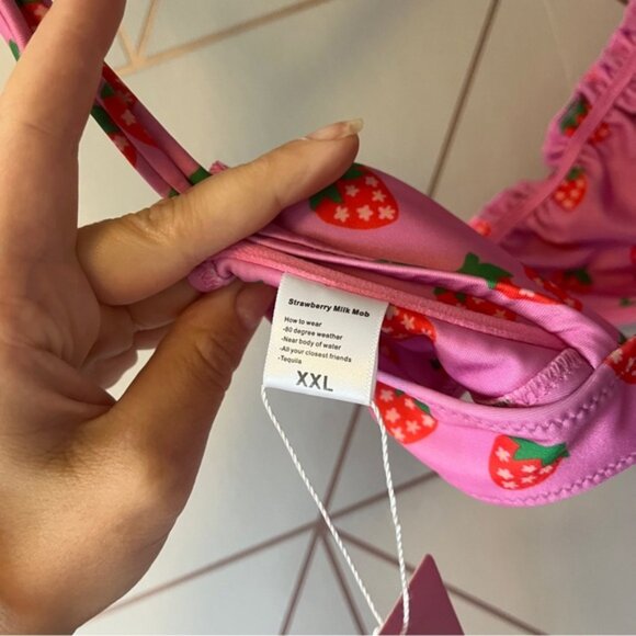 NWT Strawberry Milk Mob Fragola Bikini Top XXL Bottoms L - Picture 9 of 14